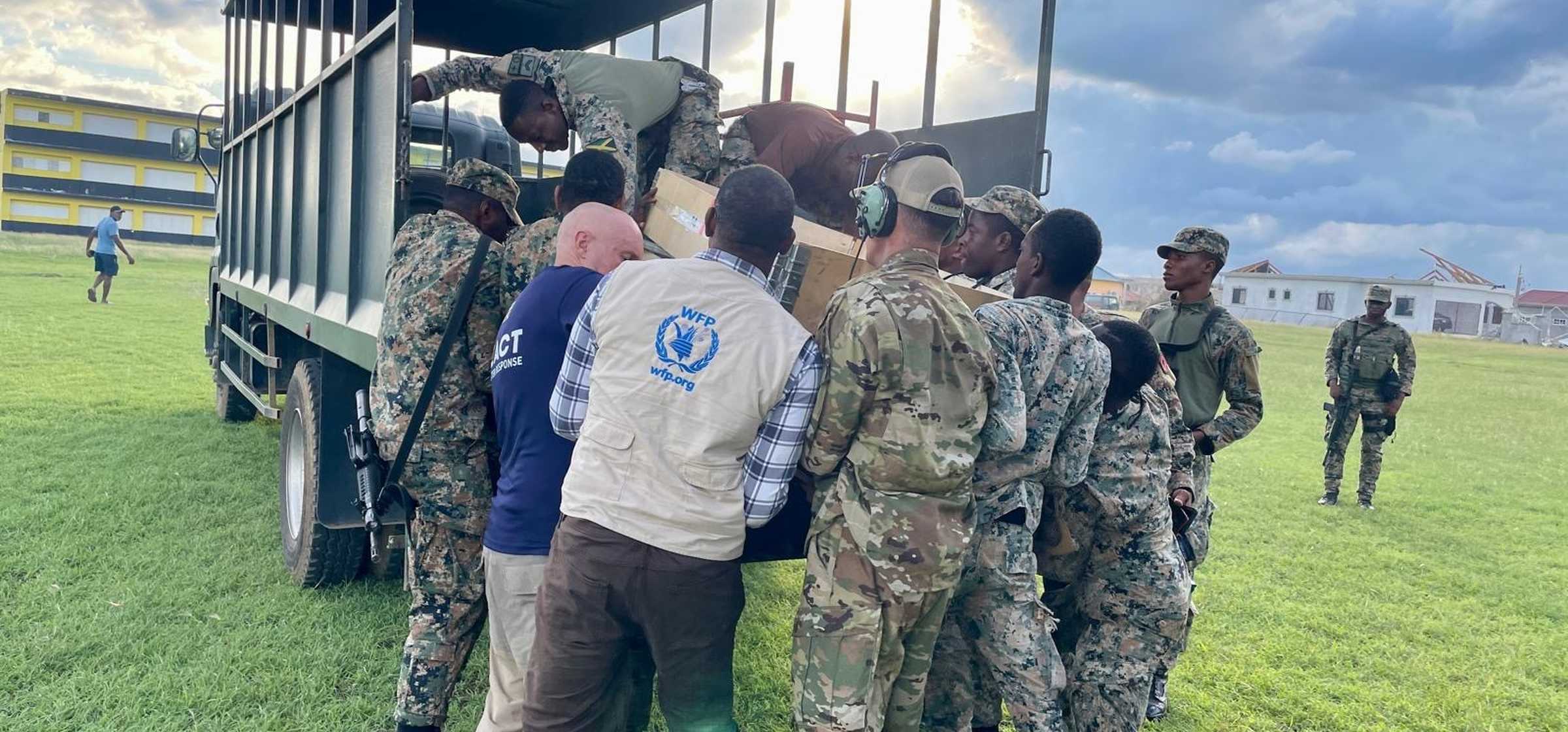 PHOTO-2025-11-02-18-37-18 (3).jpg