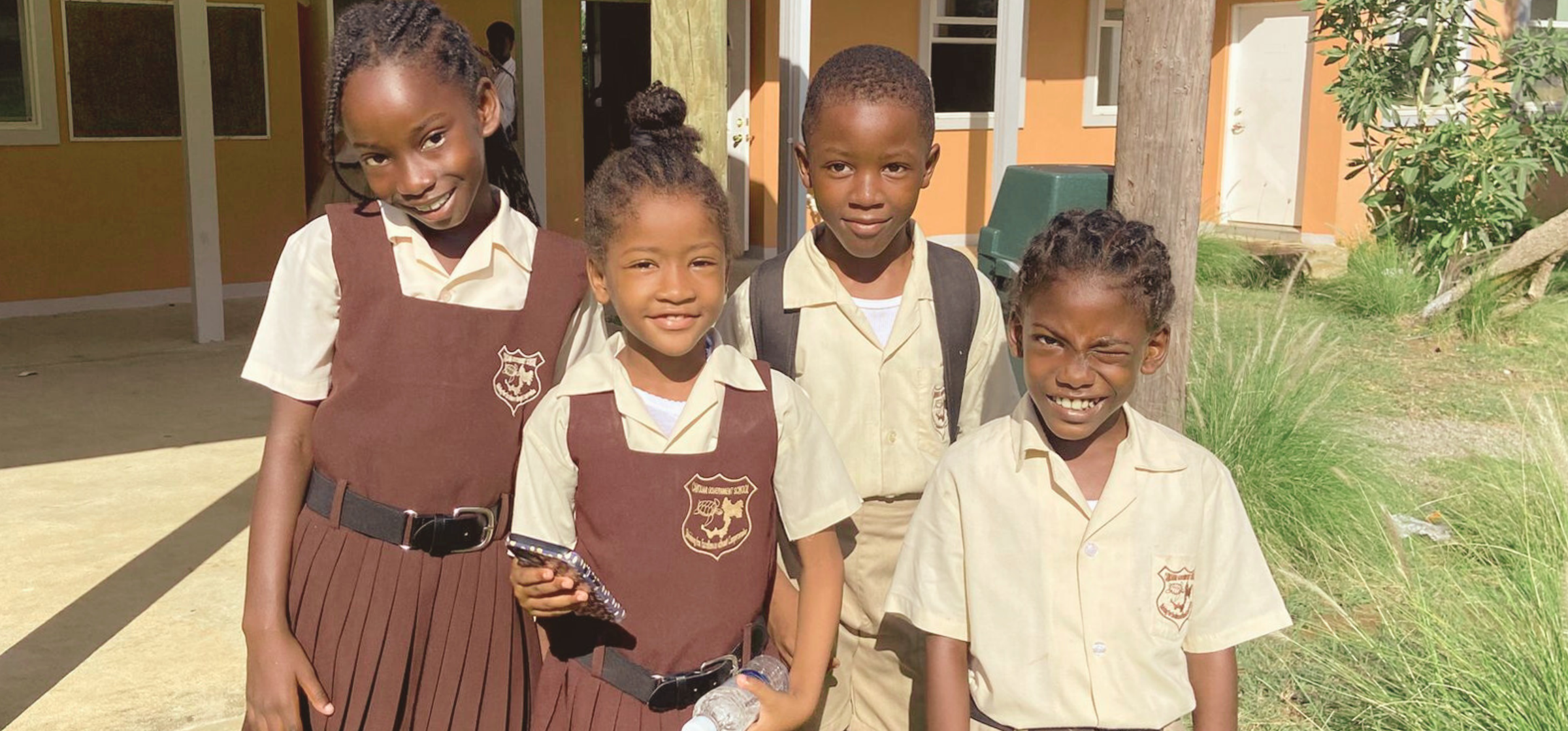 Pupils at Canouan Primary on break_David Bullock.png